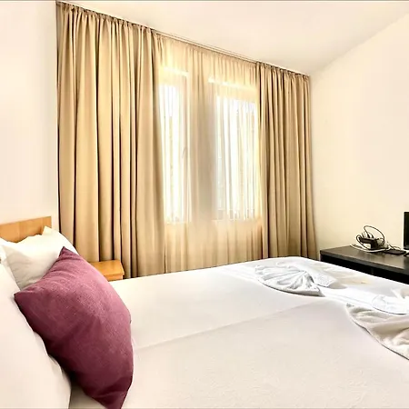 Menada In Marina Cape Lägenhet *