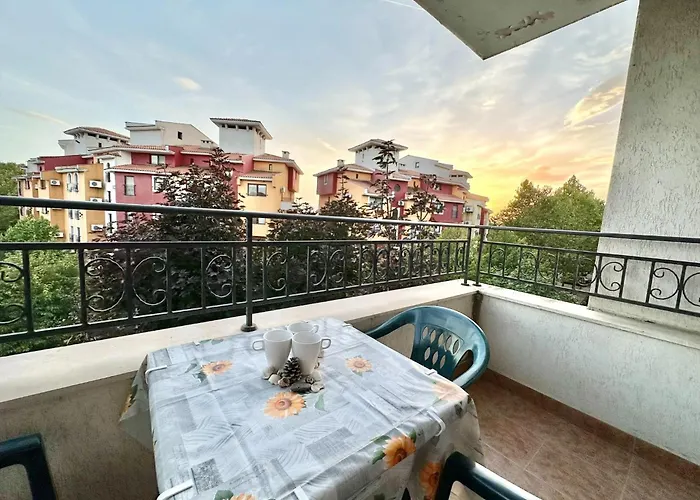 Menada In Marina Cape * Acheloj